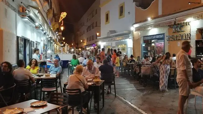 Apartamento Playa De Punta Candor 로타 아파트